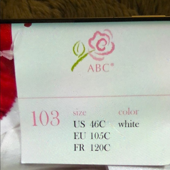 ‼️SOLD‼️- Bras Size 46C. - Picture 5 of 5